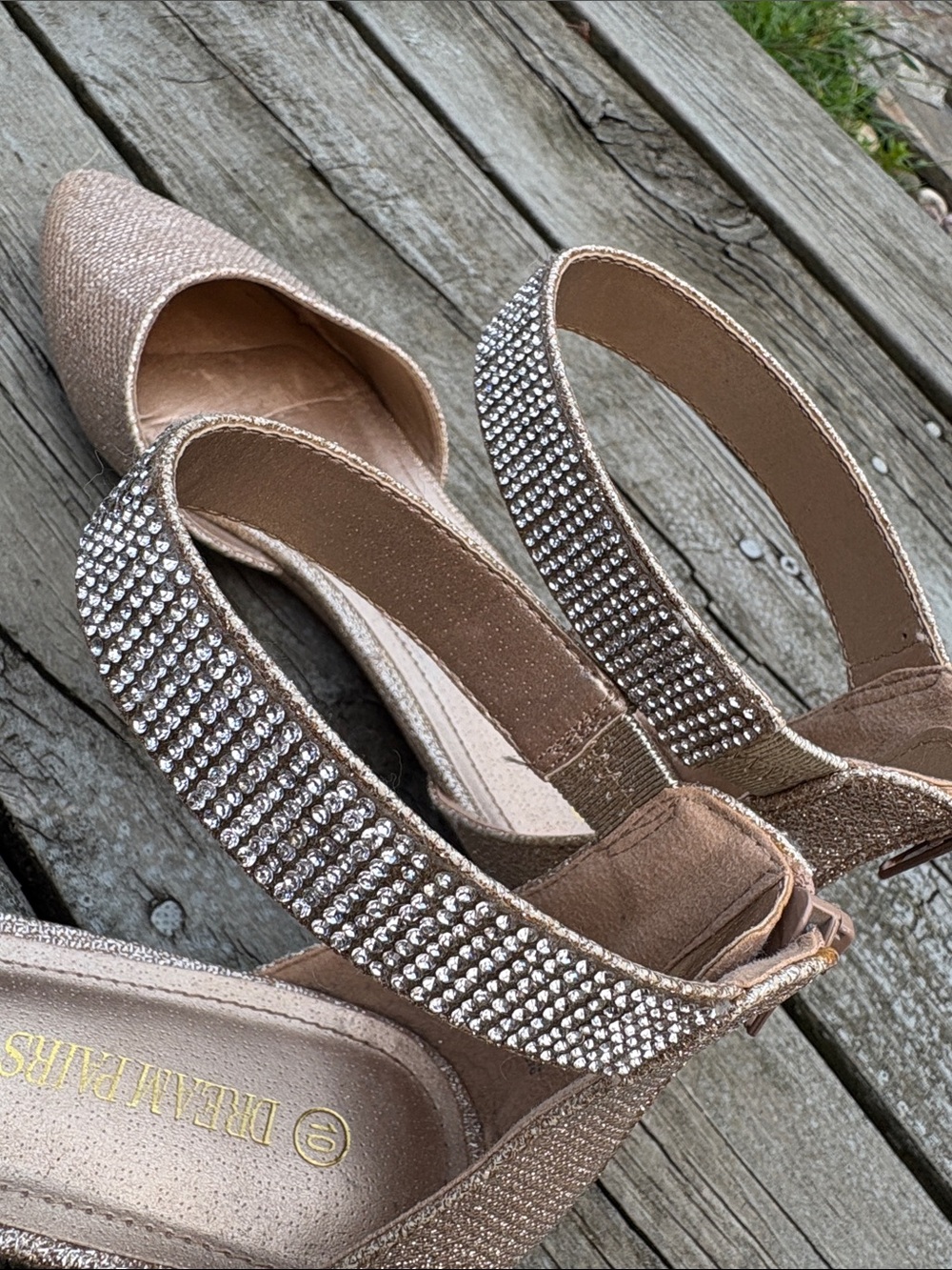 Dream Pairs Pointed Ankle-Strap Flats in Metallic Rose Gold, Size 10 - Picture 9 of 10